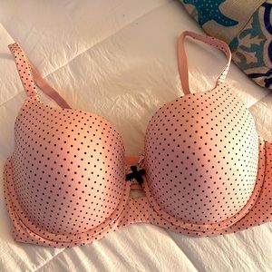 Victoria’s Secret Lined Demi-bra, 38DD.